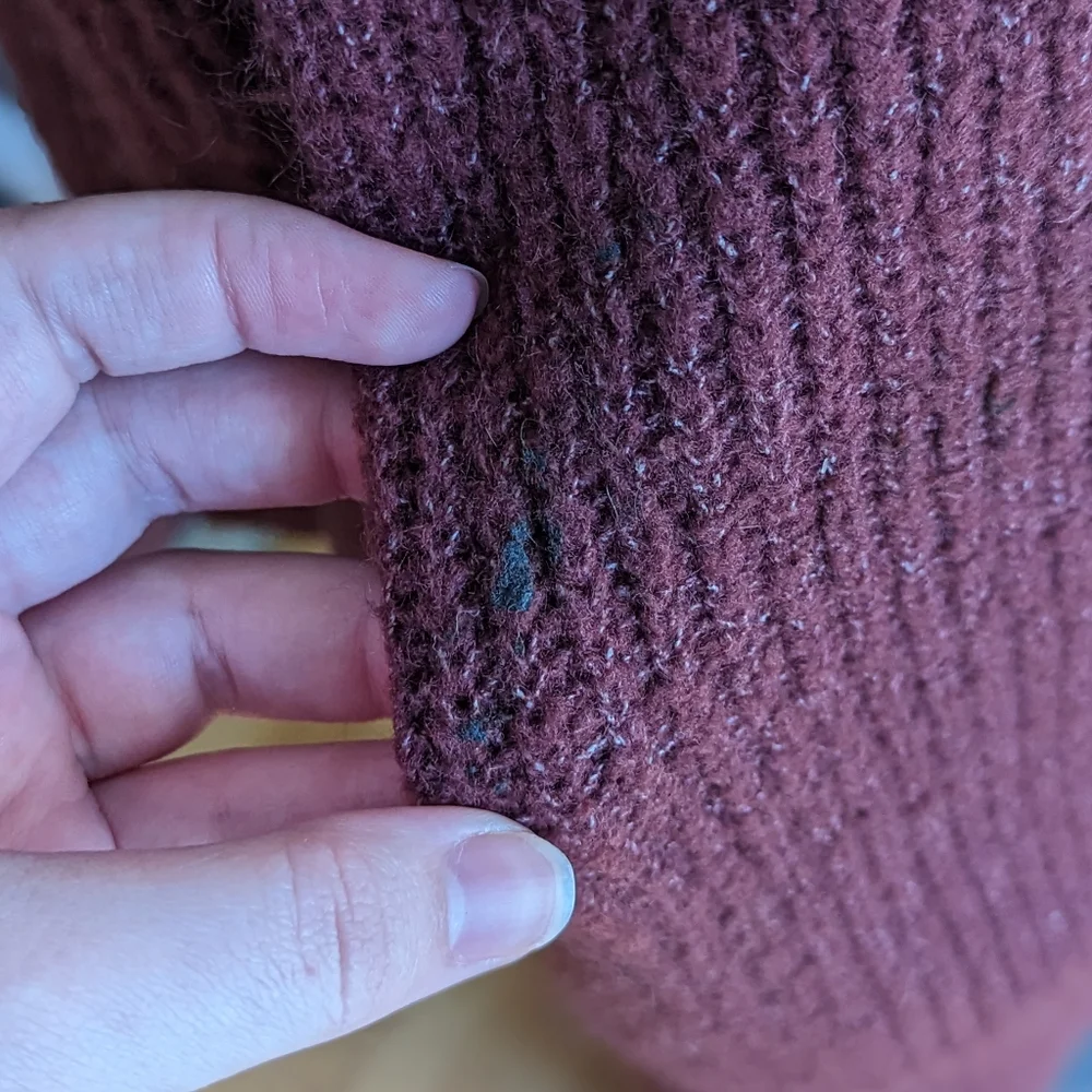 Maroon Cardigan with big Buttons - Picture 5 of 5
